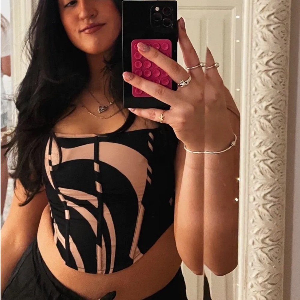 PrettyLittleThing Black and Beige Patterned Top